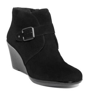 Clarks Black Daylily Surety Suede Wedge Boot size 9.5